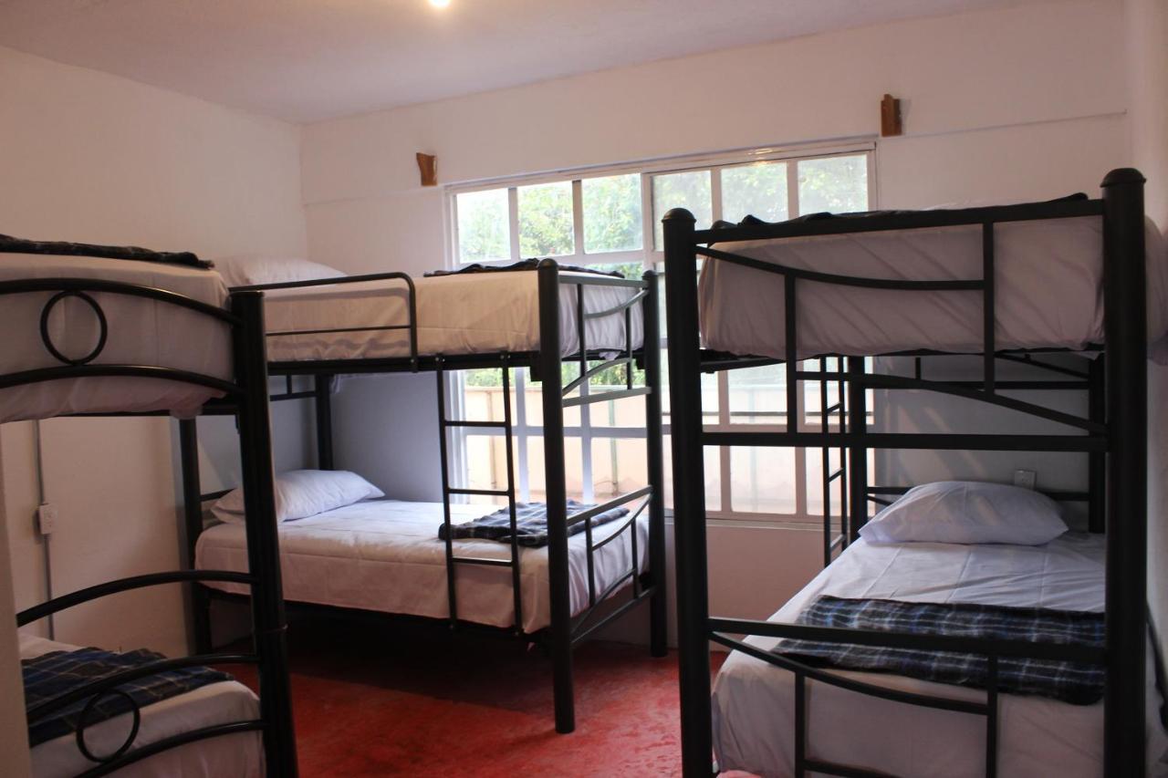 Sukha Hostel ヒリトゥラ エクステリア 写真