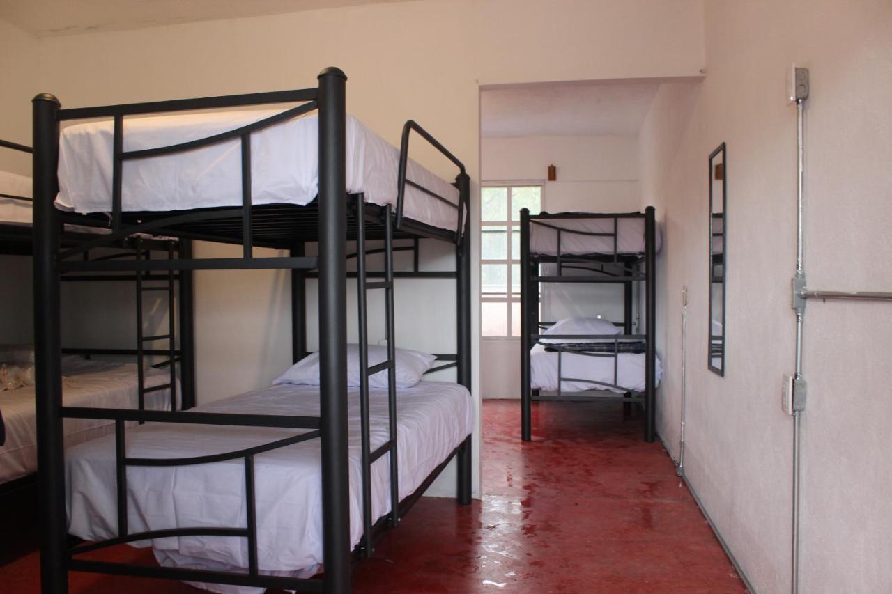 Sukha Hostel ヒリトゥラ エクステリア 写真